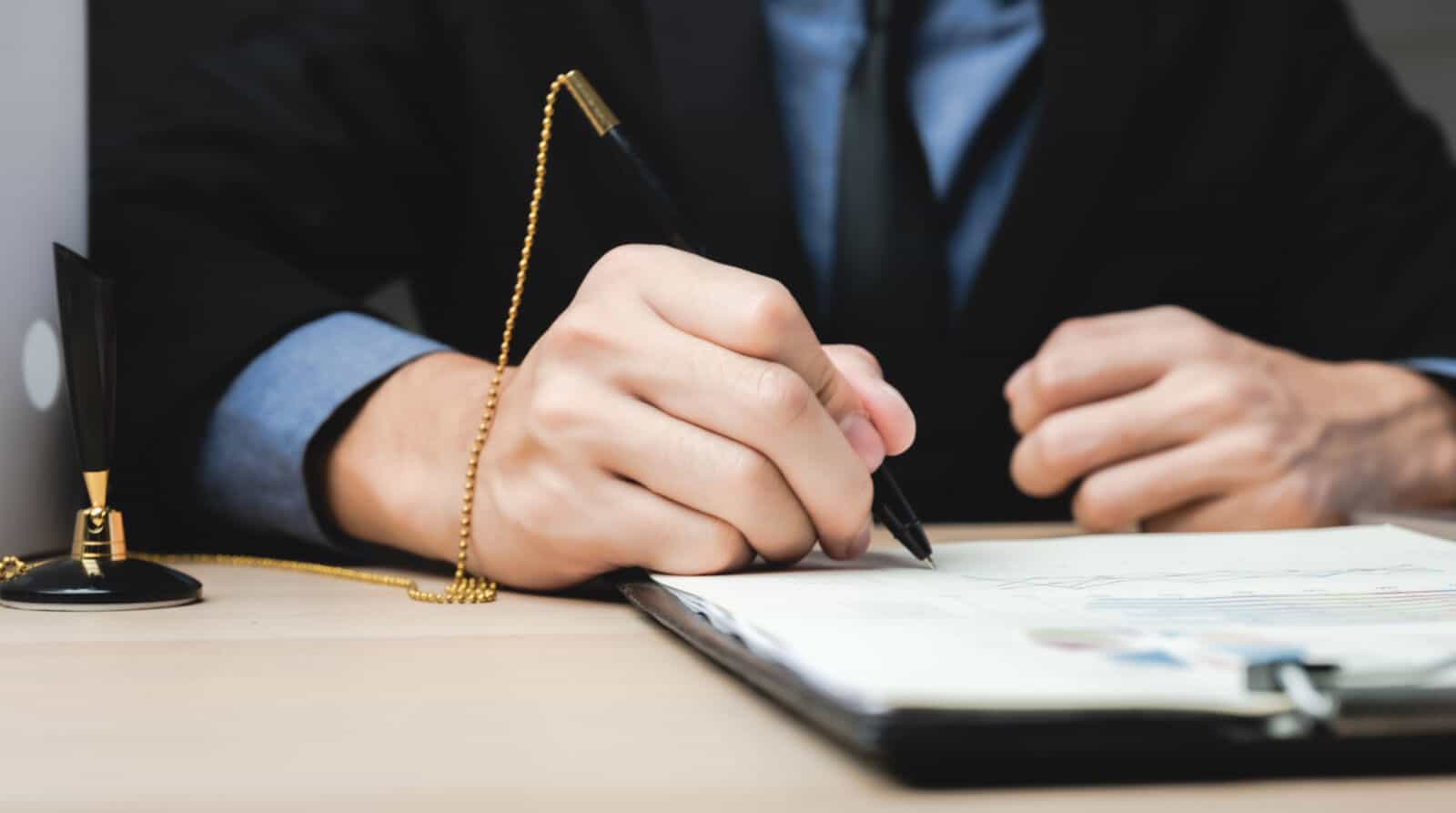 Business permits and licenses costs vary